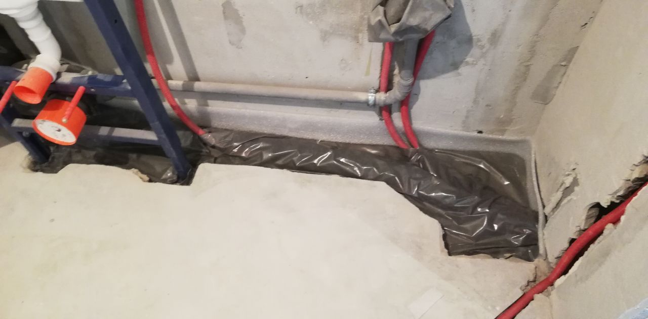  Сантехнічні роботи в двокімнатній квартирі 73м2 ЖК ДОК32