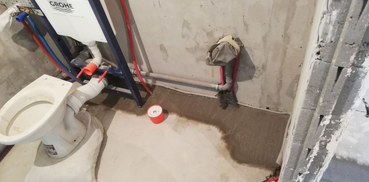  Сантехнічні роботи в двокімнатній квартирі 73м2 ЖК ДОК32