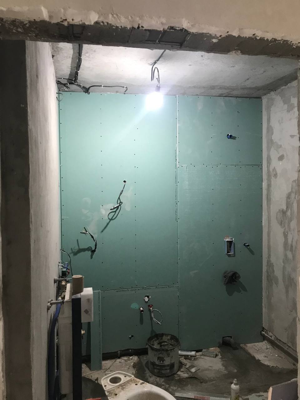 Монтаж гіпсокартону в однокімнатній квартирі 48м2 ЖК Метрополіс