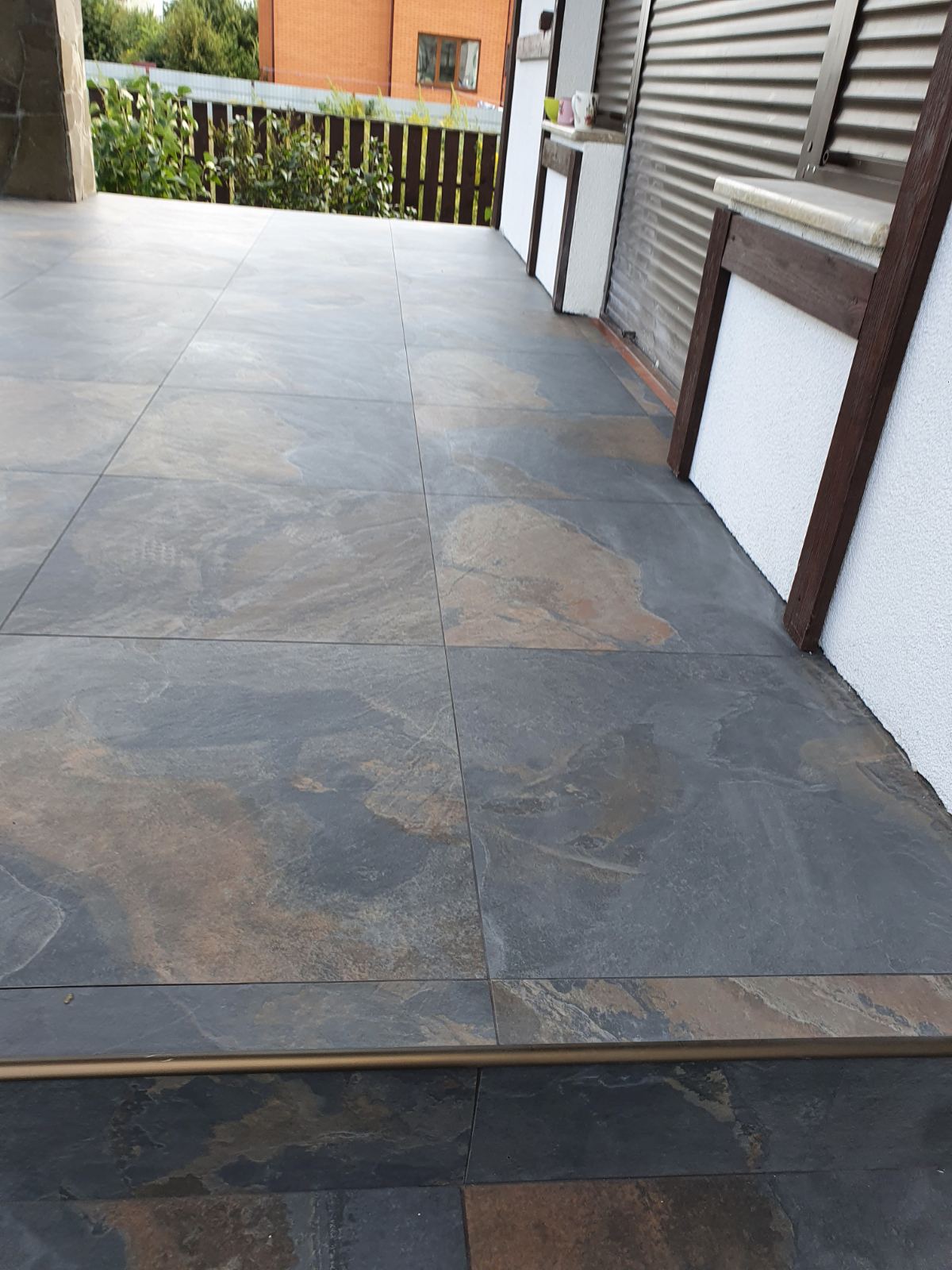 Плиточные работы в коттедже 102м​² Бортничи