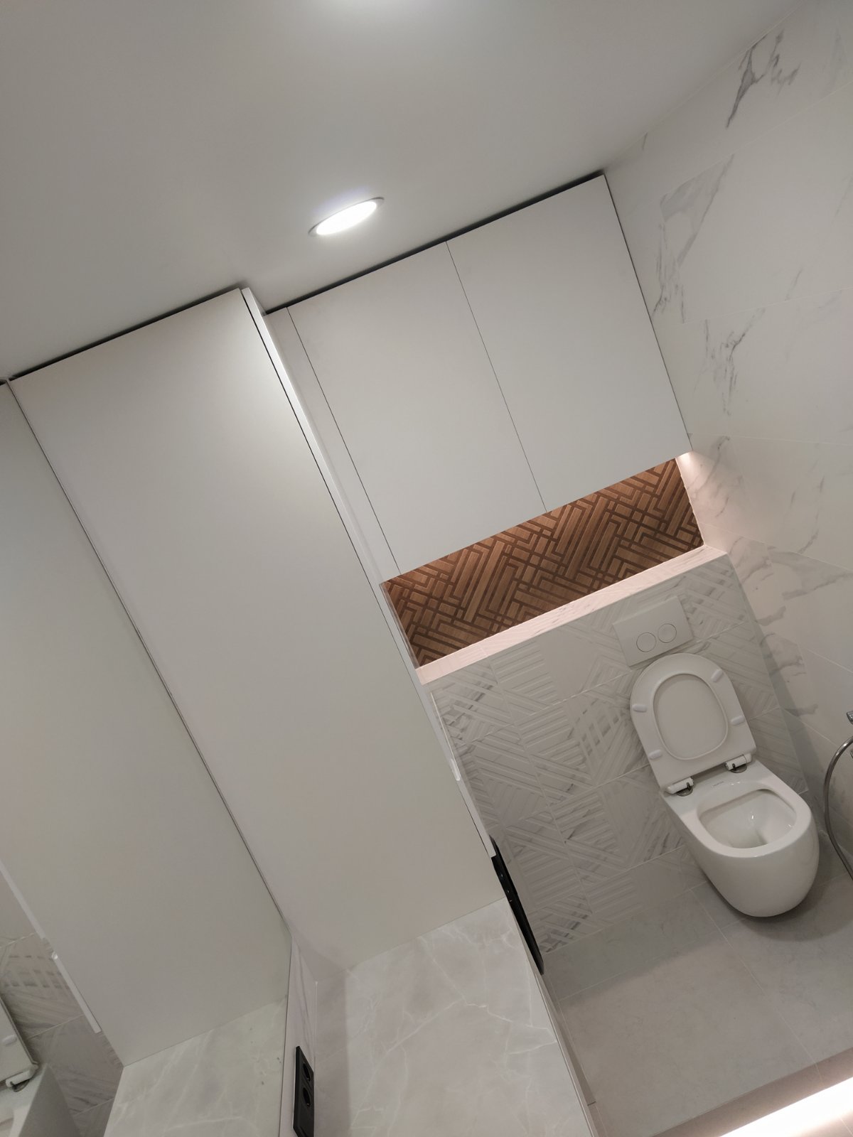 Плиточные работы в однокомнатной квартире 37м2 на ул. Антонова 35