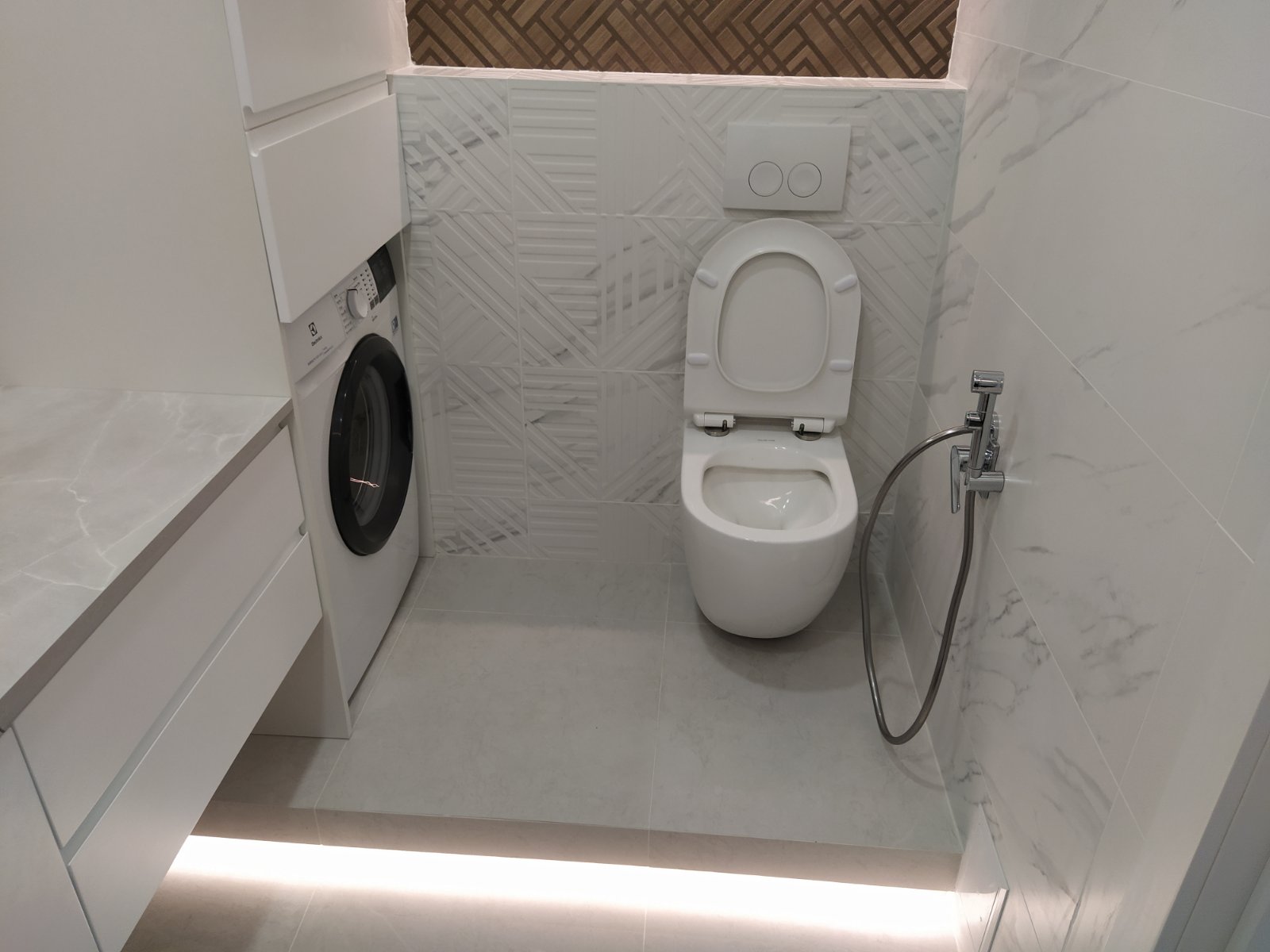 Плиточные работы в однокомнатной квартире 37м2 на ул. Антонова 35