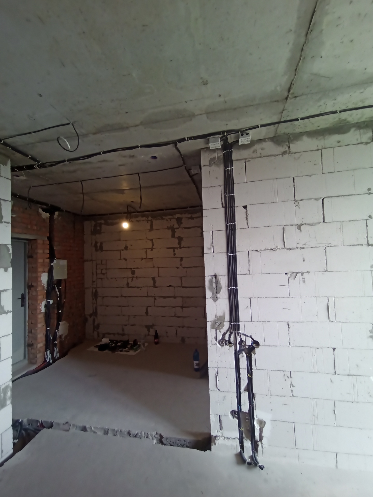 Электромонтаж в однокомнатной квартире 32,4м2 ЖК Метрополис