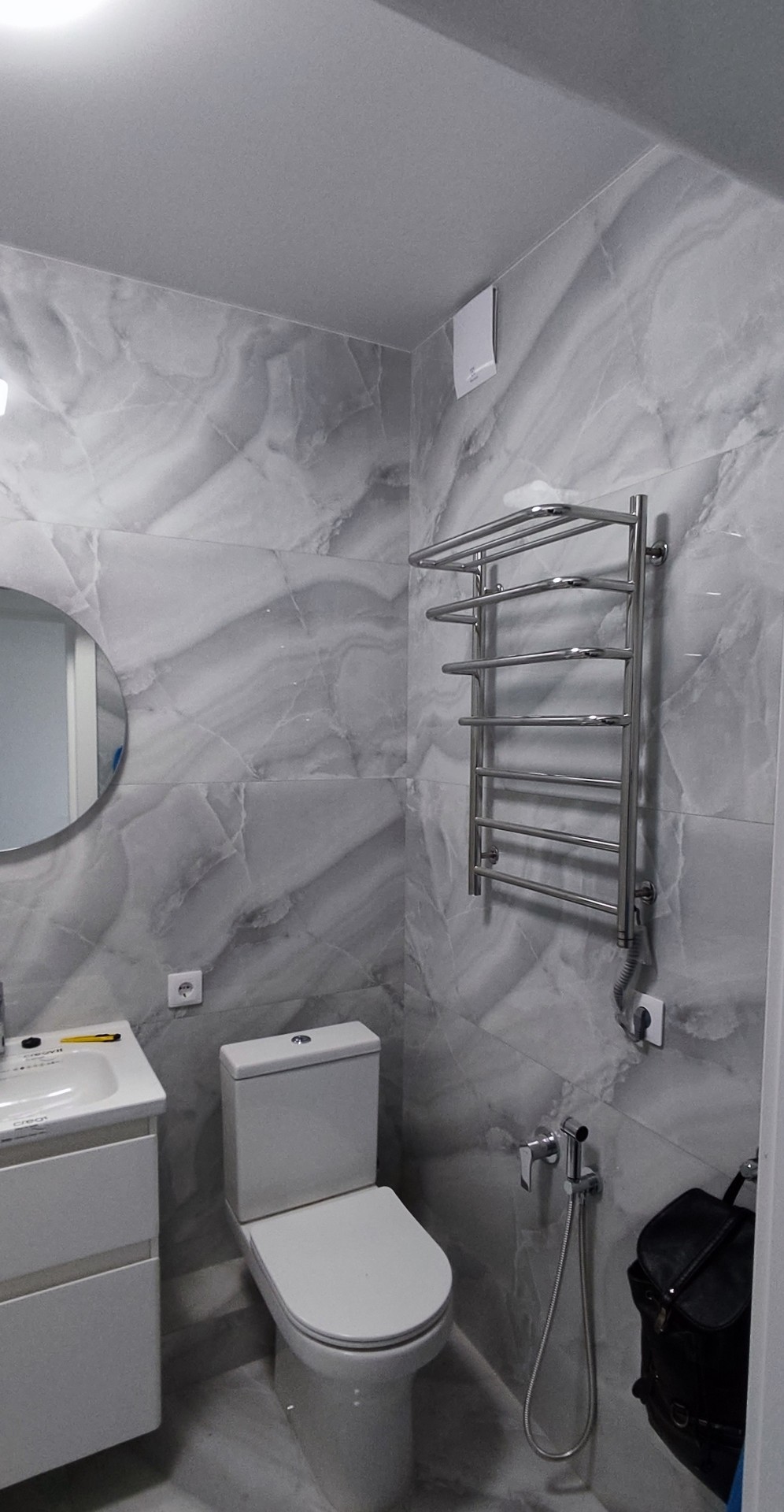 Плиточные работы в однокомнатной квартире 55м² в ЖК Кампус