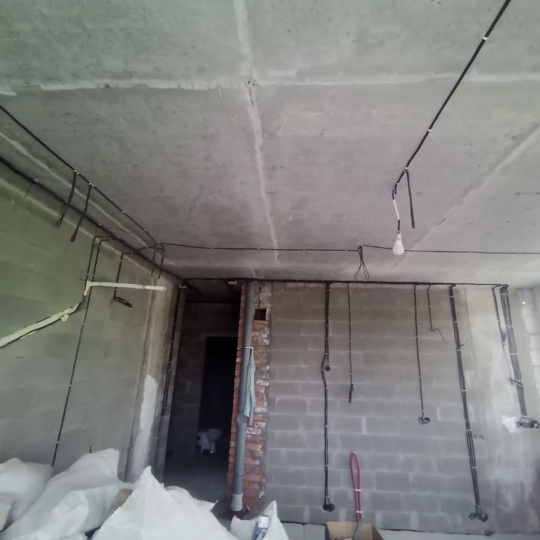 Электромонтаж в однокомнатной квартире 42м2 в ЖК Республика