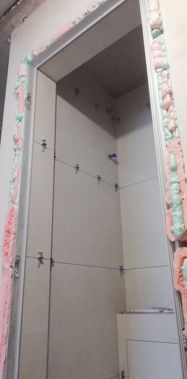 Плиточные работы в трехкомнатной квартире 87м² ЖК София Киевская