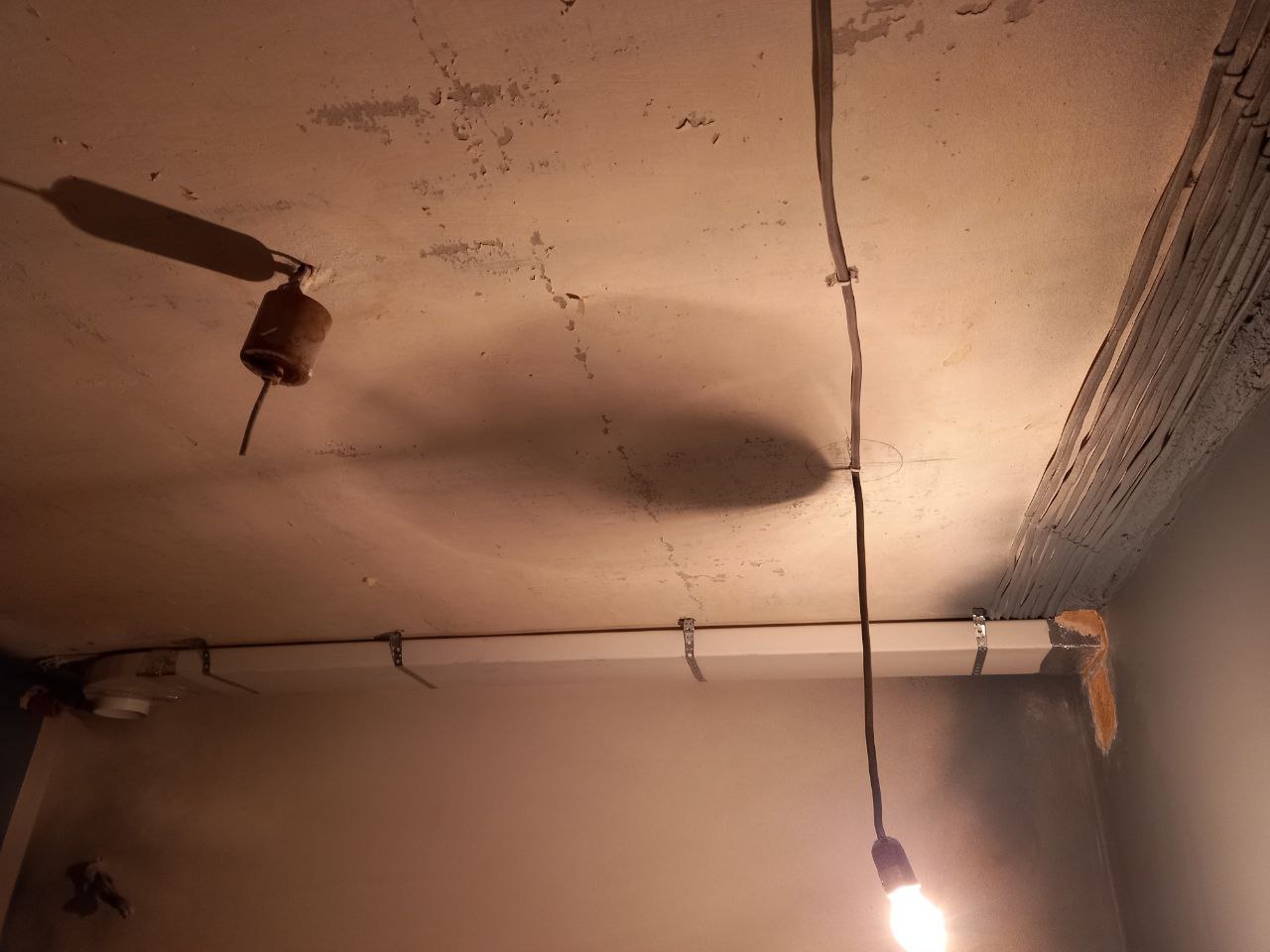 Электромонтаж в двухкомнатной квартире 74м2 ЖК Комфорт-таун