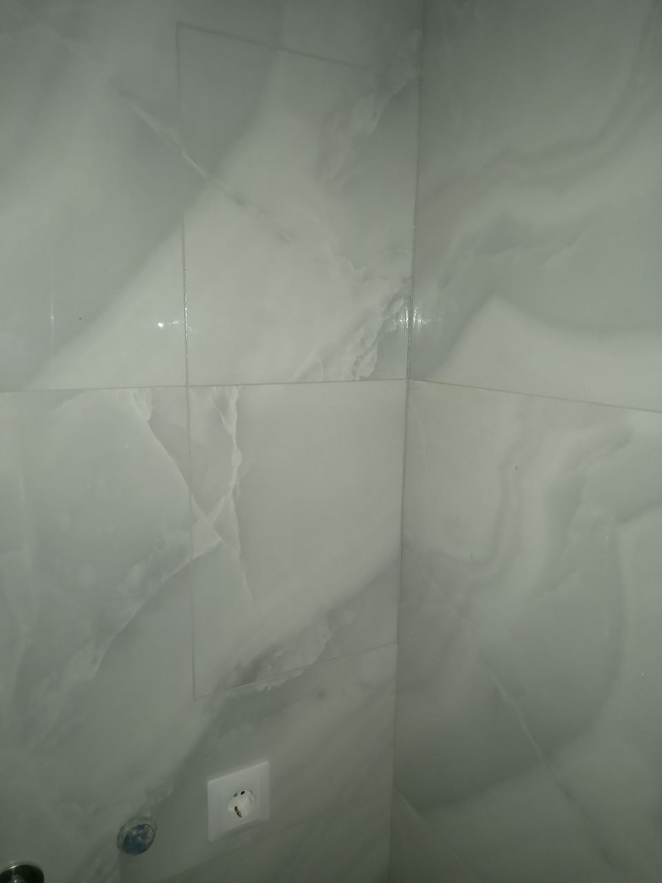 Плиточные работы в двухкомнатной квартире 55м² ЖК Харьковский