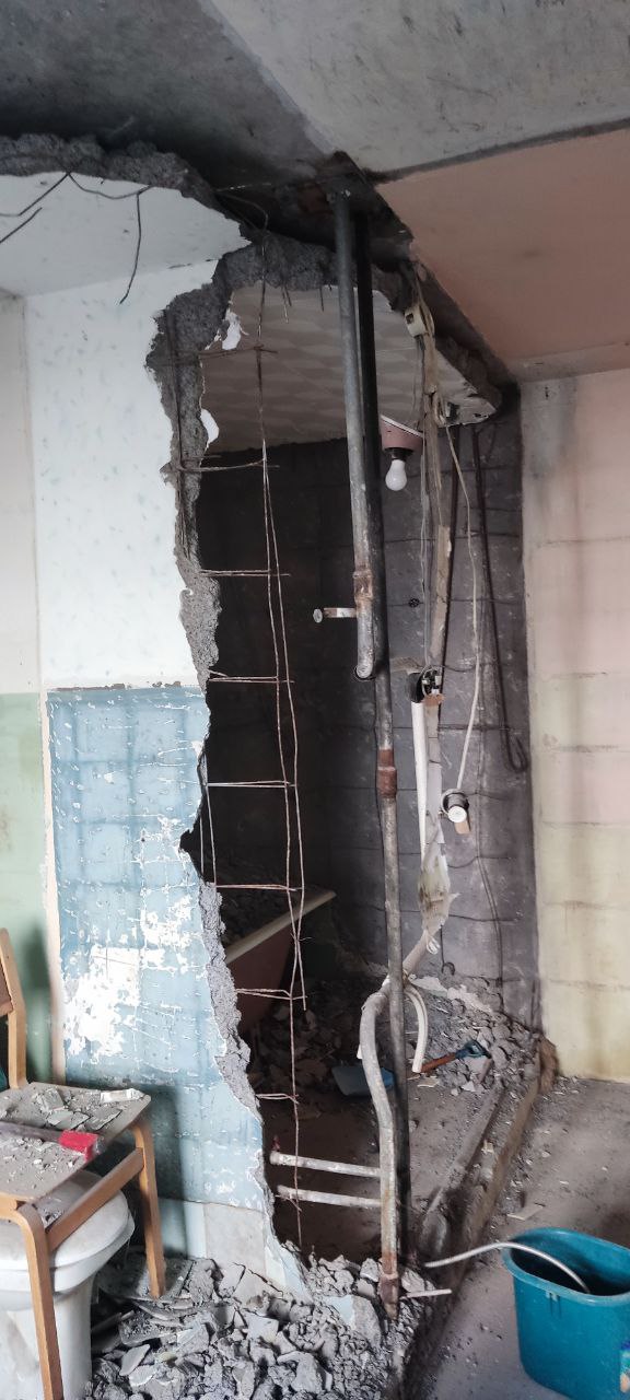 Демонтаж бетонной тумбы