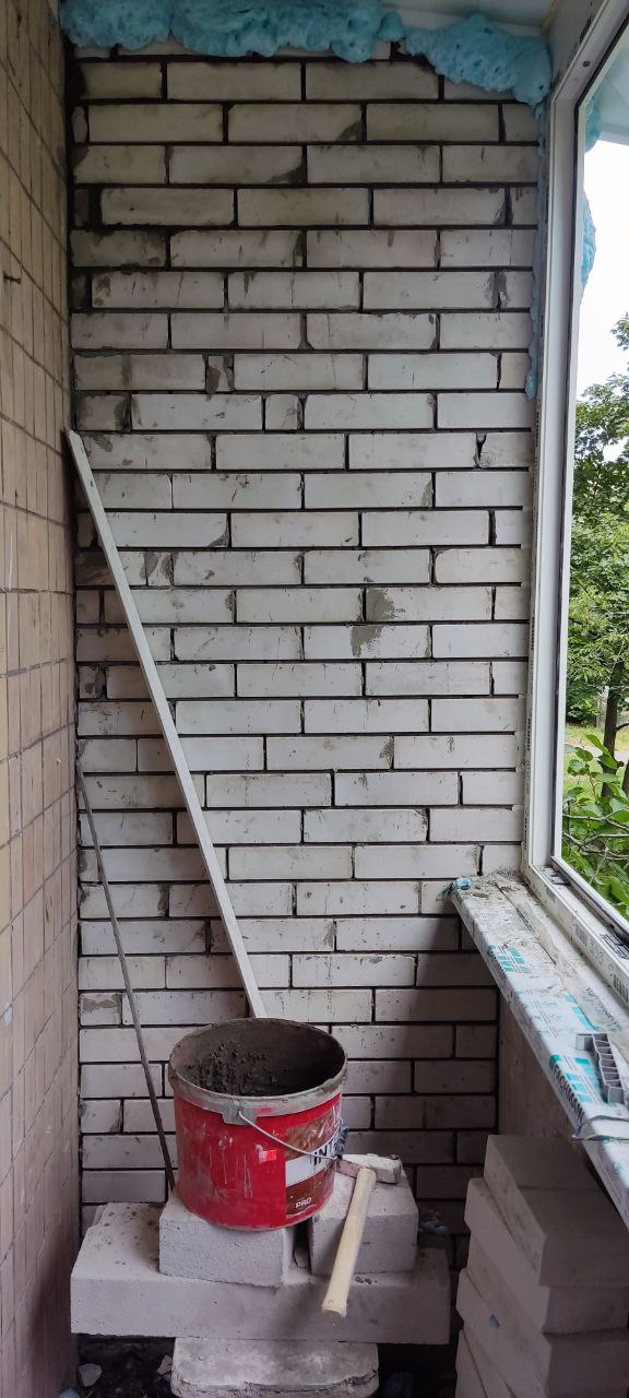 Монтаж перегородок в двухкомнатной квартире 63м2 ул. Бажана