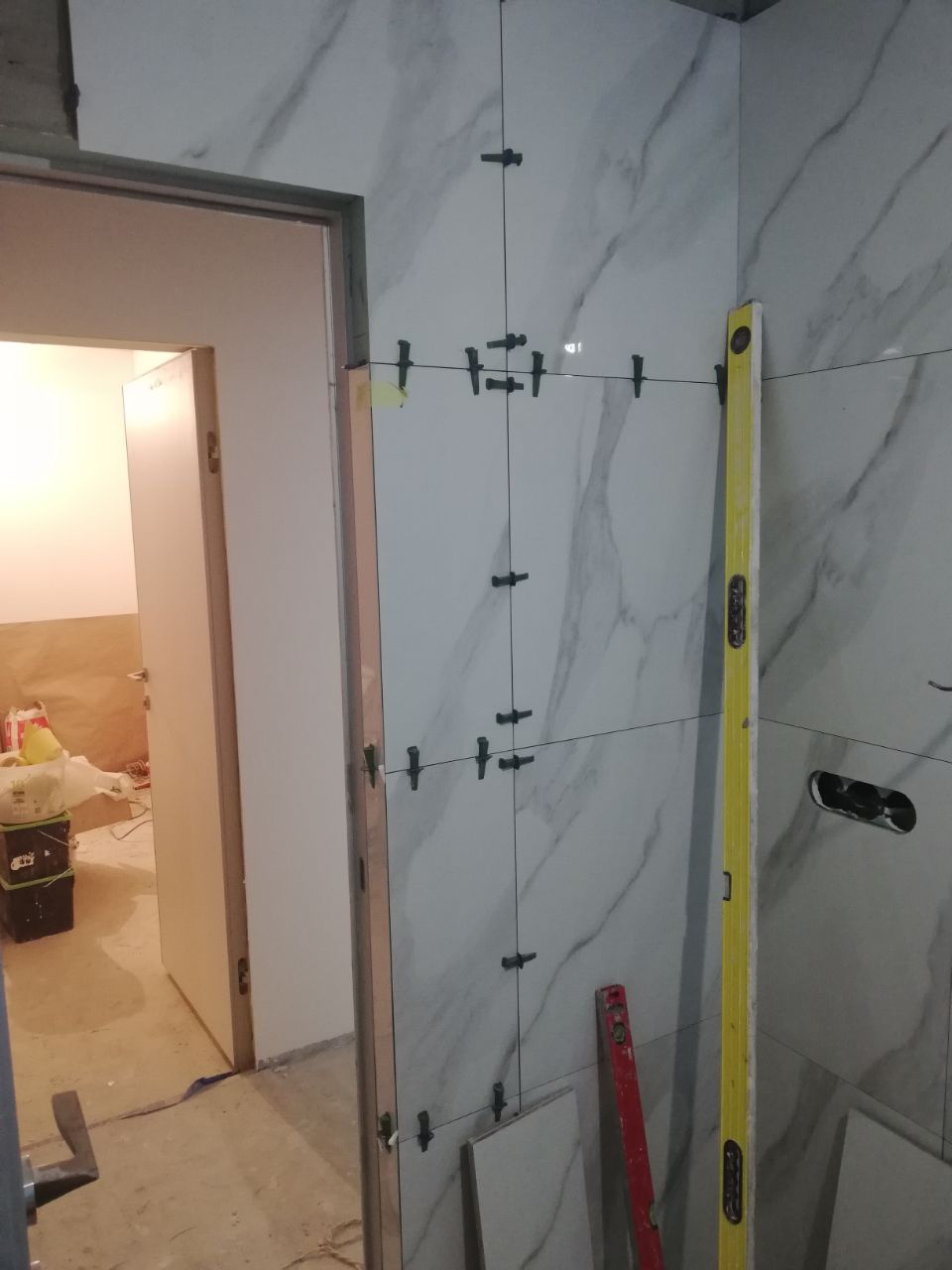 Плиточные работы в двухкомнатной квартире 55м² ЖК Харьковский