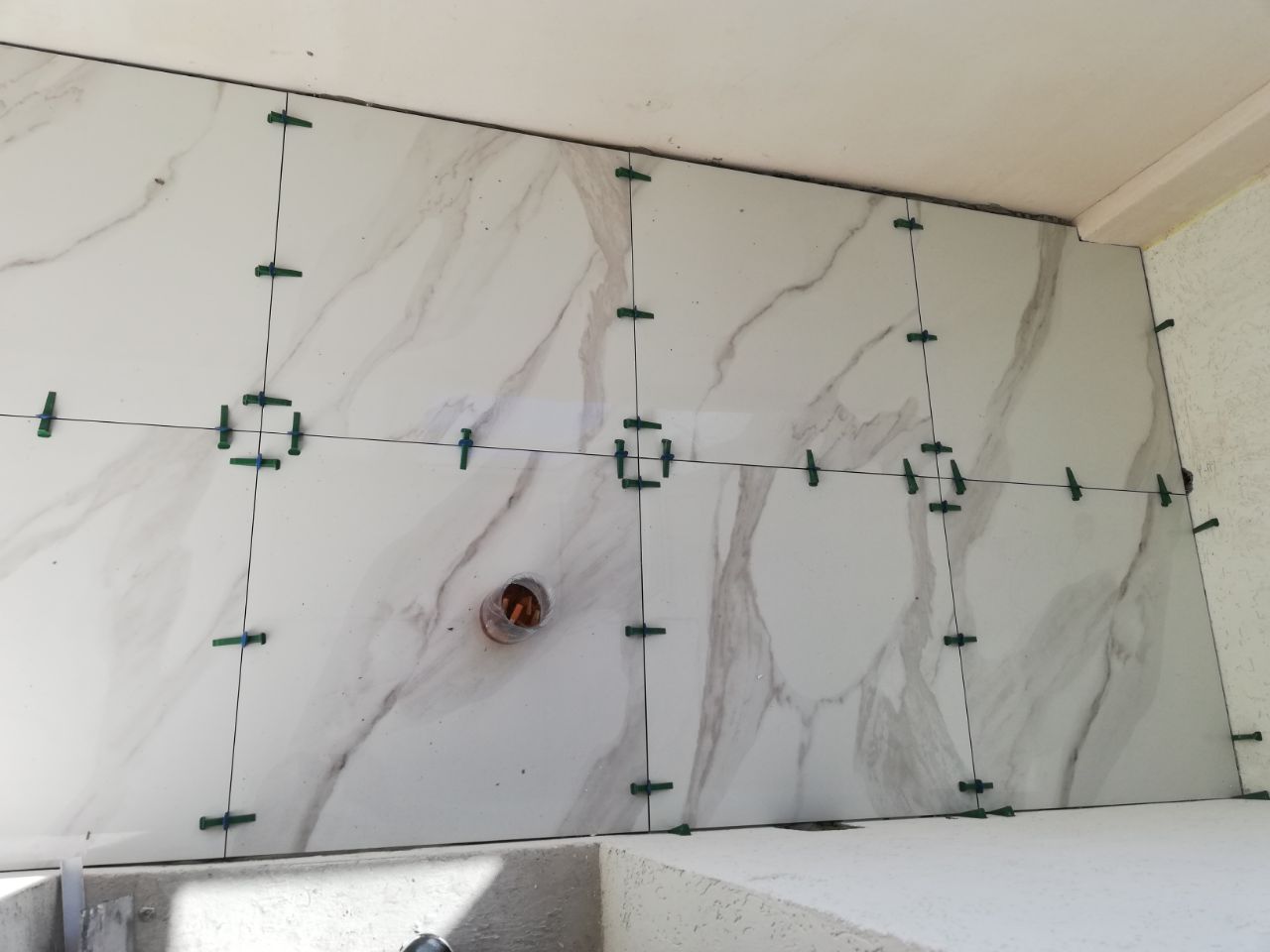 Плиточные работы в однокомнатной квартире 32,4м² ЖК Метрополис